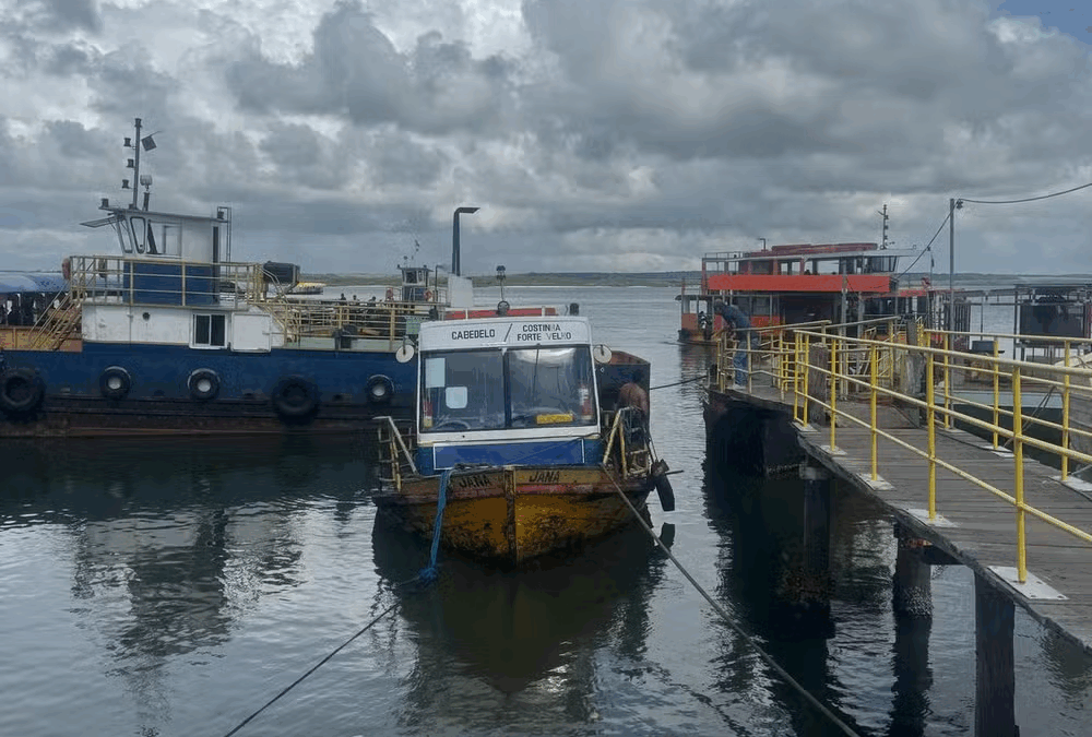 Embarcação afunda em Cabedelo, na PB, e Capitania dos Portos investiga o caso